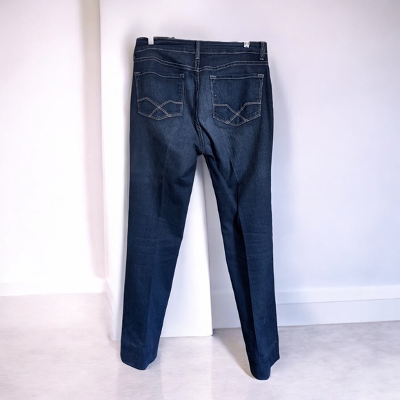 Bundle of 4 NYDJ Jeans Size 8 | Skinny & Slim Styles | Note Condition - Picture 8 of 10